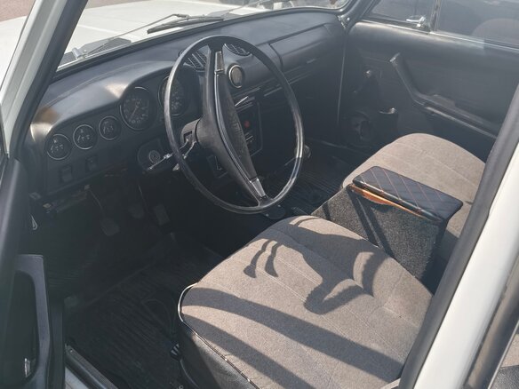 1995 Lada (ВАЗ) 2106, белый, 90000 рублей - вид 5