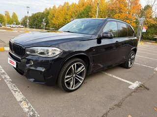 2014 BMW X5 50i III (F15), синий, 3450000 рублей, вид 2
