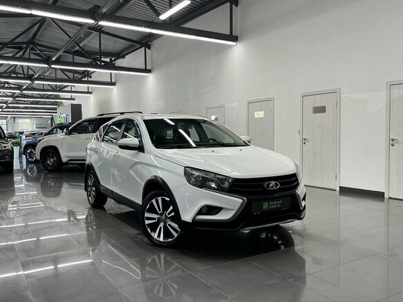 2018 Lada (ВАЗ) Vesta SW Cross I, белый, 985000 рублей - вид 4