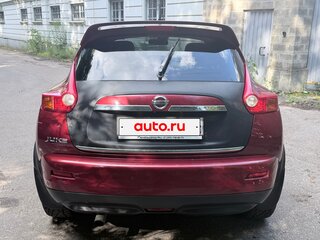 2011 Nissan Juke I, красный, 850000 рублей, вид 5