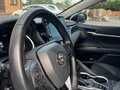 2022 Toyota Camry VIII (XV70) Рестайлинг, белый, 3625000 рублей - вид 4