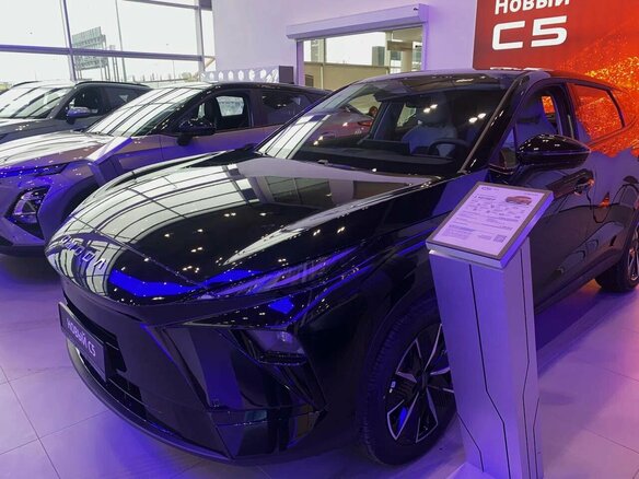 2026 Omoda C5 II, чёрный - вид 10