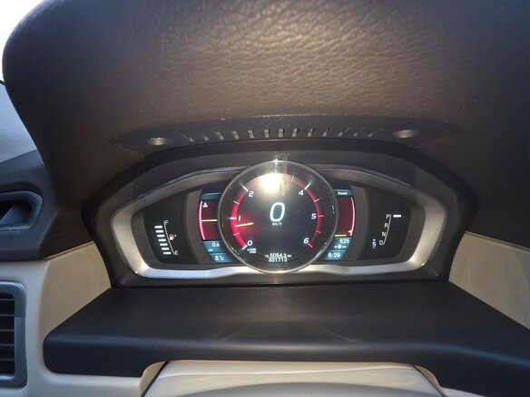 2012 Volvo XC70 II, бежевый, 1600000 рублей - вид 13