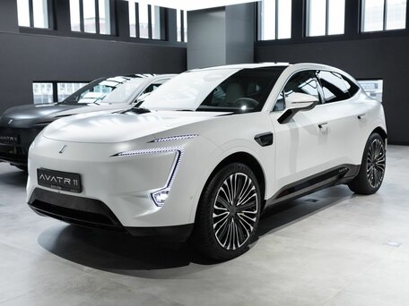 2025 Avatr 11 116 kWh I, белый, 8520305 рублей, вид 1