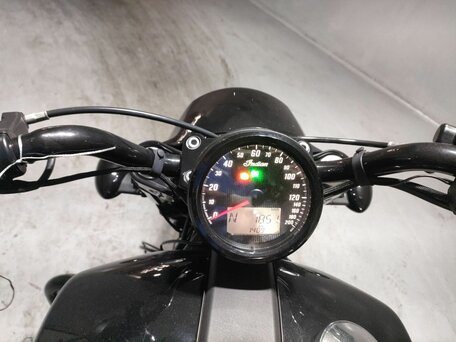 2025 Indian Scout Sixty, чёрный, 1100000 рублей, вид 5