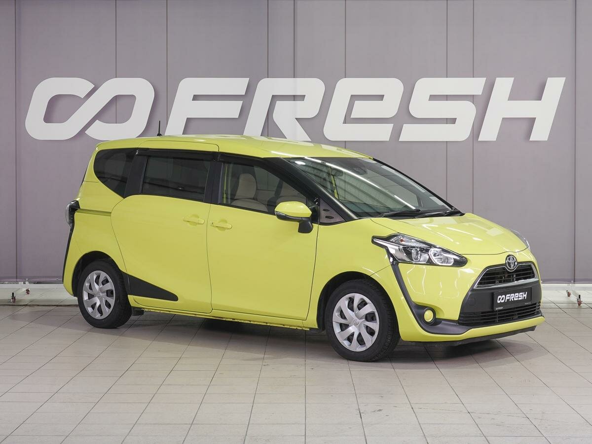 Открыть фотографии: Toyota Sienta II Рестайлинг