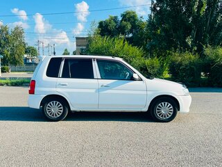 2001 Mazda Demio I (DW), белый, 369000 рублей, вид 5