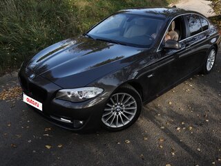 2013 BMW 5 серии 528i xDrive VI (F10/F11/F07) Рестайлинг, коричневый, 2050000 рублей, вид 1