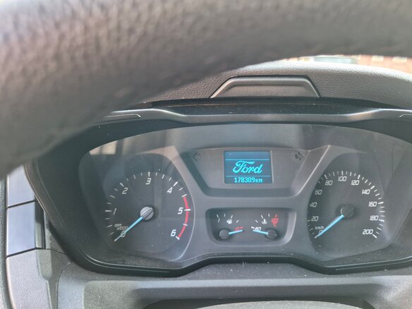 2015 Ford Transit, белый, 1650000 рублей - вид 10
