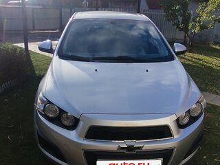 2013 Chevrolet Aveo II, серебристый, 800000 рублей, вид 4