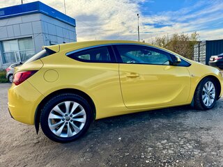 2013 Opel Astra GTC J Рестайлинг, жёлтый, 950000 рублей, вид 2