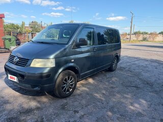2009 Volkswagen Caravelle T5 Рестайлинг, серый, 1440000 рублей, вид 1