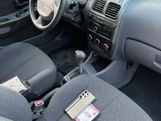 2006 Hyundai Accent ТагАЗ II, чёрный, 400000 рублей, вид 4
