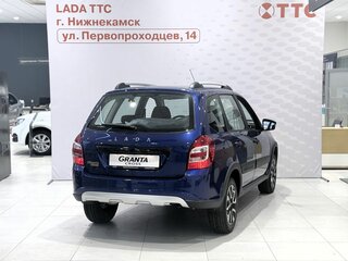 2026 Lada (ВАЗ) Granta Cross I Рестайлинг, белый, 1191000 рублей, вид 3