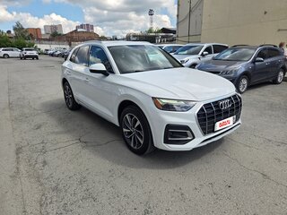 2020 Audi Q5 45 TFSI II (FY) Рестайлинг, белый, 3720000 рублей, вид 2
