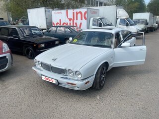 1999 Jaguar XJ II (X308), белый, 890000 рублей, вид 1