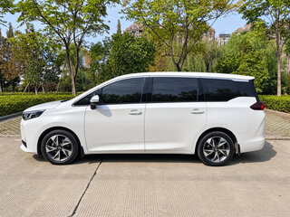 2022 GAC Trumpchi M6 Pro, белый, 1769000 рублей, вид 3