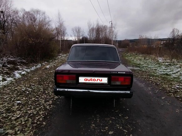 2011 Lada (ВАЗ) 2107, пурпурный, 215000 рублей - вид 4