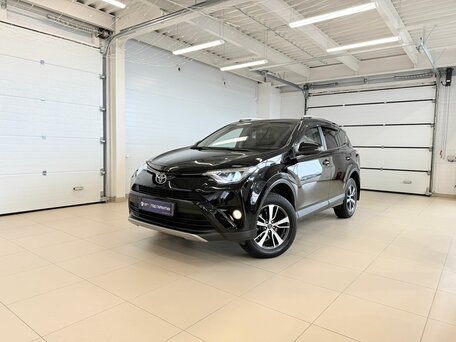 Toyota RAV4 IV (XA40) Рестайлинг