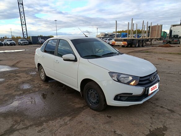 2024 Lada (ВАЗ) Granta I Рестайлинг, белый, 639000 рублей - вид 1