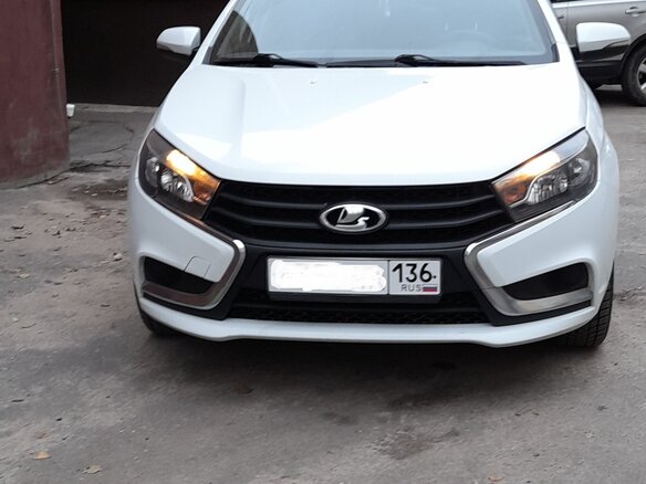 2016 Lada (ВАЗ) Vesta I, белый, 750000 рублей - вид 5