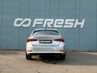 2021 Skoda Octavia IV (A8), серебристый, 2250000 рублей, вид 4