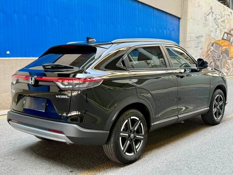 2023 Honda Vezel II, чёрный, 2010000 рублей, вид 5