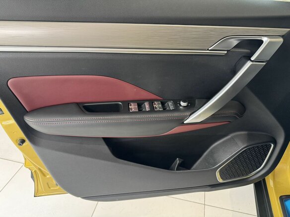 2022 Geely Coolray I, жёлтый, 1790000 рублей - вид 29