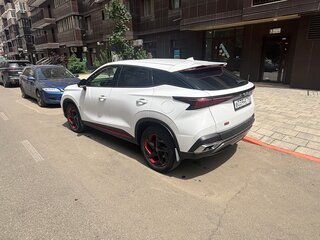 2023 Omoda C5 I, белый, 2000000 рублей, вид 4