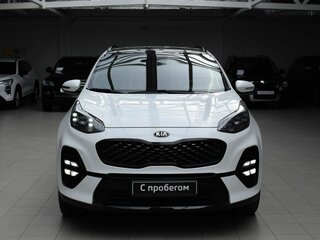 2021 Kia Sportage IV Рестайлинг, белый, 2430900 рублей, вид 2