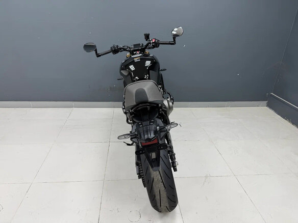 2023 Yamaha XSR900, чёрный, 1140000 рублей - вид 3
