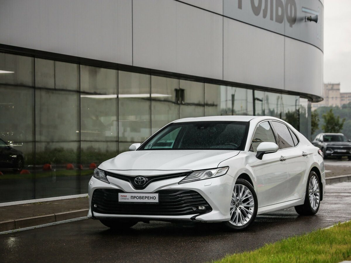 Открыть фотографии: Toyota Camry VIII (XV70)