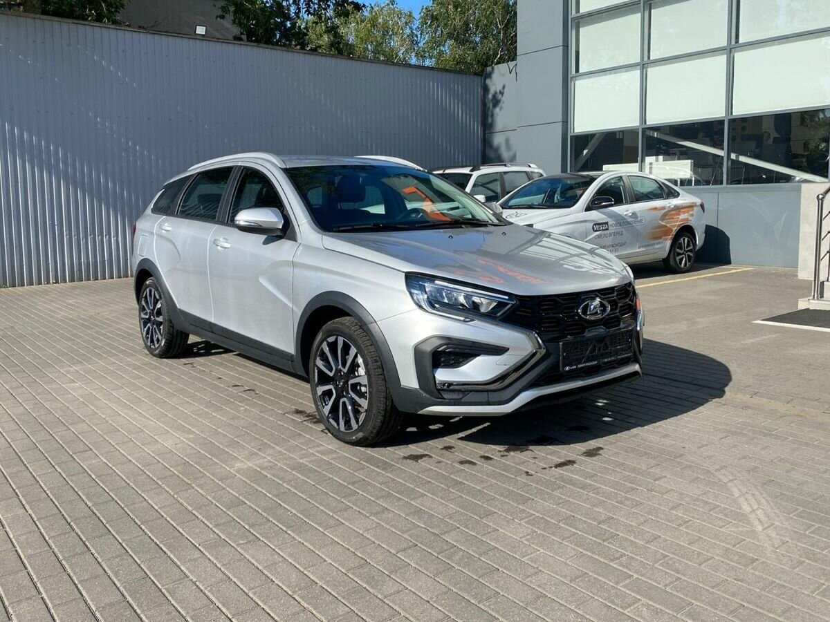Открыть фотографии: Lada (ВАЗ) Vesta I Рестайлинг (NG)