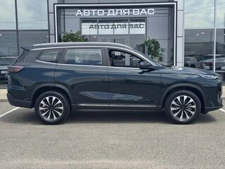 2026 Tenet T8, зелёный, 3099000 рублей, вид 4
