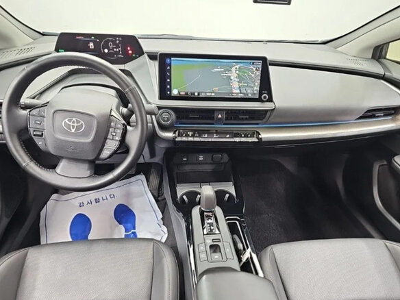 2024 Toyota Prius PHV V (XW60), синий, 2935000 рублей - вид 9