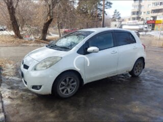 2007 Toyota Vitz II (XP90), белый, 450000 рублей, вид 3