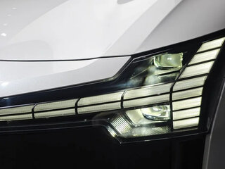 2025 Volvo EX30 Cross Country, белый, 4000000 рублей, вид 5