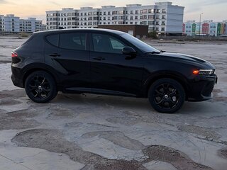 2023 Dodge Hornet, чёрный, 3700000 рублей, вид 4