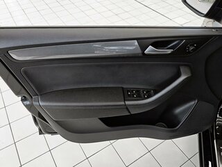 2021 Volkswagen Polo VI, чёрный, 1365000 рублей, вид 5