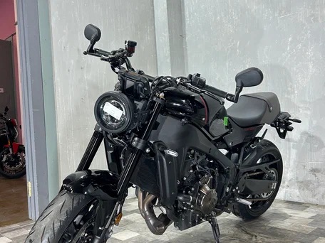 2023 Yamaha XSR900, чёрный, 1065000 рублей, вид 5
