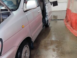 1999 Toyota Lite Ace Noah V, серебристый, 639000 рублей, вид 2
