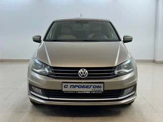 2015 Volkswagen Polo V Рестайлинг, бежевый, 980000 рублей, вид 2