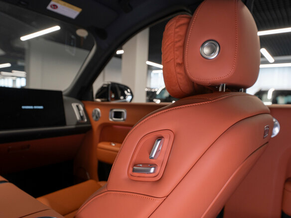 2025 Li Auto (Lixiang) L9 52.3 kWh I Рестайлинг, чёрный, 9200000 рублей - вид 15