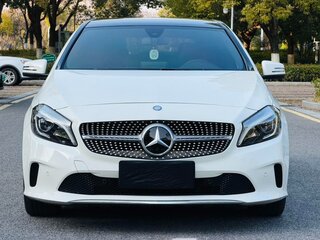 2017 Mercedes-Benz A-Класс 160 III (W176) Рестайлинг, белый, 1450000 рублей, вид 2