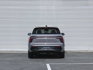 2025 Hongqi HS3, серый, 3719000 рублей, вид 4