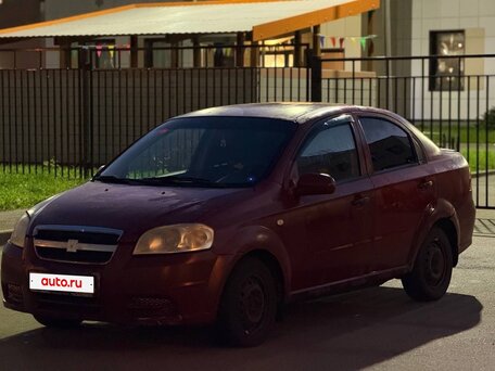 2007 Chevrolet Aveo I Рестайлинг, красный, 140000 рублей, вид 1