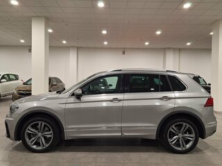 2018 Volkswagen Tiguan II, серебристый, 2799000 рублей, вид 3
