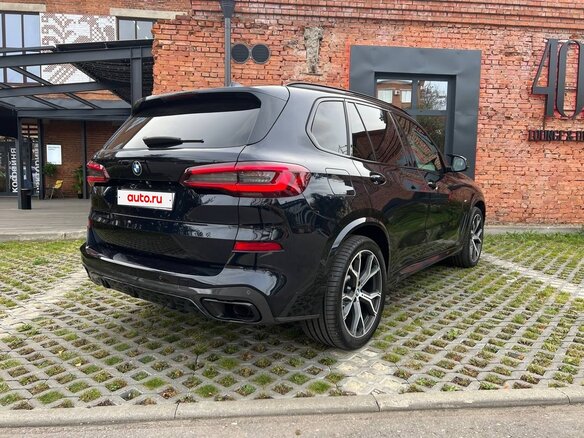 2020 BMW X5 30d IV (G05/G18), чёрный, 8000000 рублей - вид 8