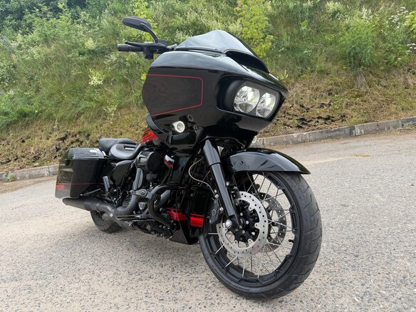 2021 Harley-Davidson CVO Road Glide, чёрный, 3500000 рублей