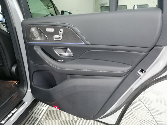 2026 Mercedes-Benz GLS 450 d II (X167) Рестайлинг, серый - вид 22